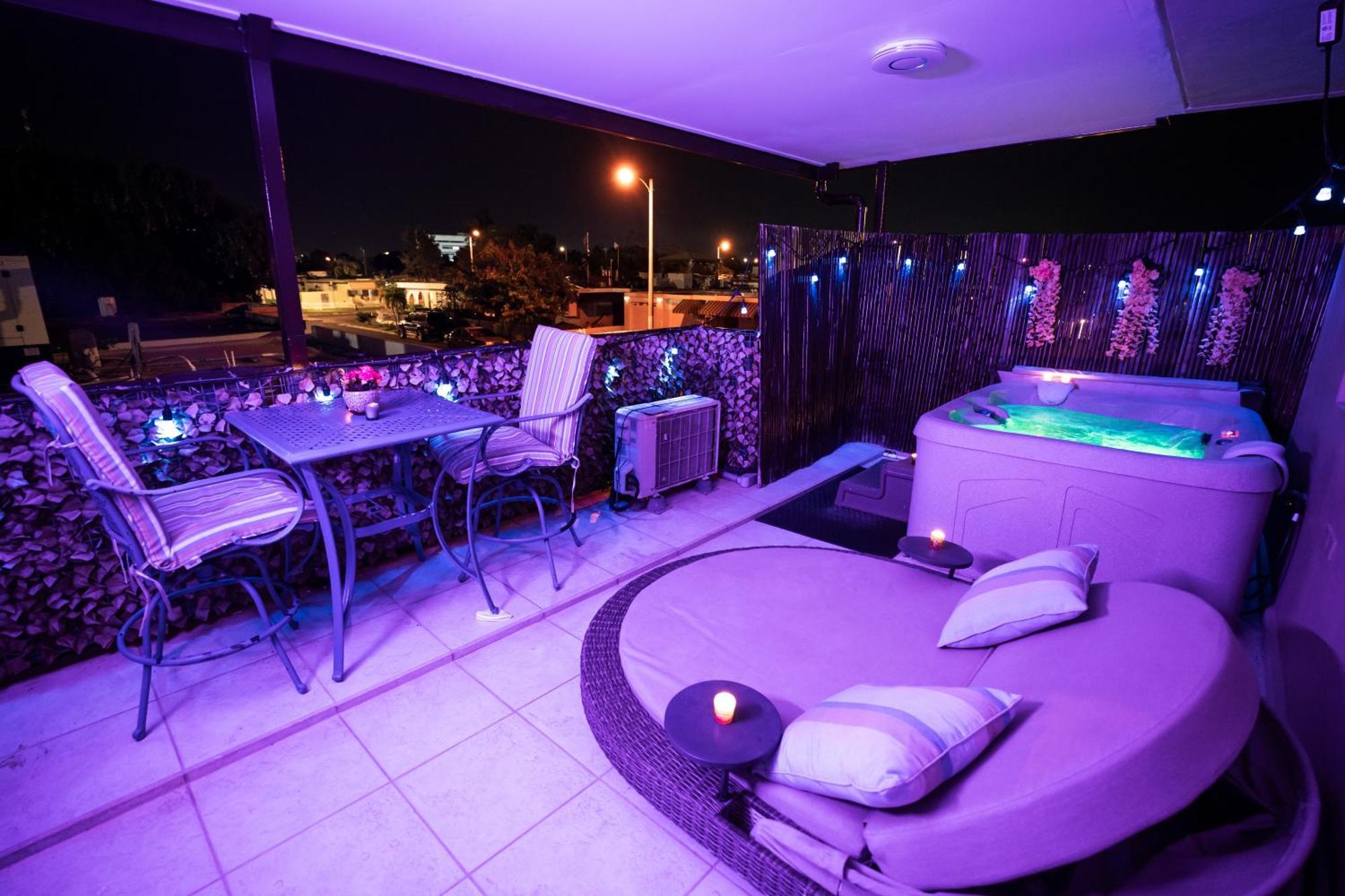 Ferienwohnung Luxury Retreat With Private Jacuzzi And Mountain Views Free Parking Ponce Exterior foto